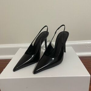 Steve Madden Black Pointed Slingback Heels